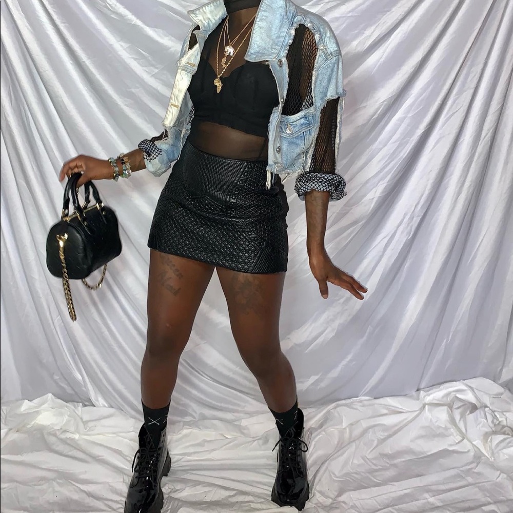 Black mini skirt